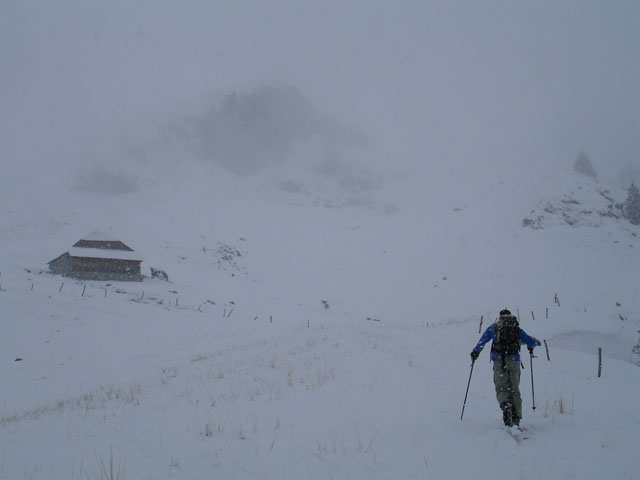Raph à la montée vers la bergerie