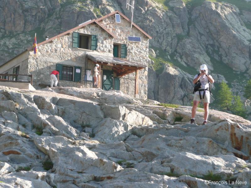 Refuge de Valmasque 2221m