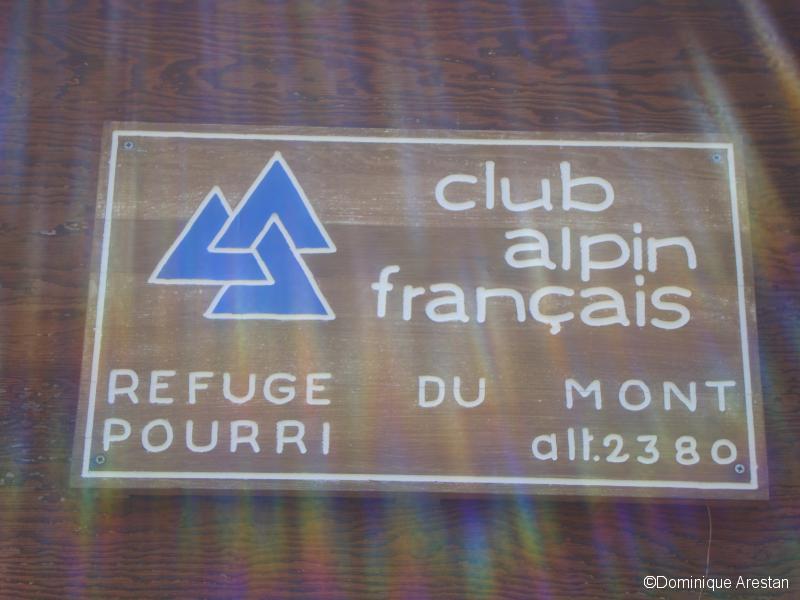 Plaque du refuge du Mont Pourri