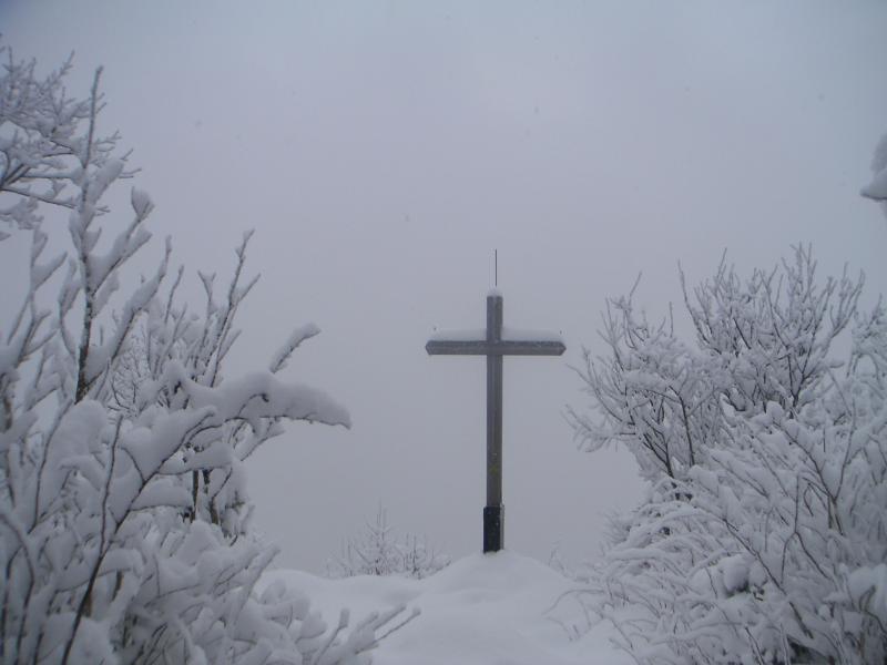 Rochebrune et sa croix