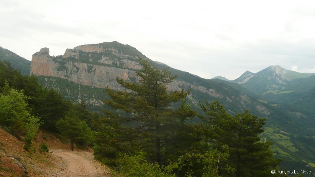 Rocher de Combeau et Mont Barral (Vercors-Diois)