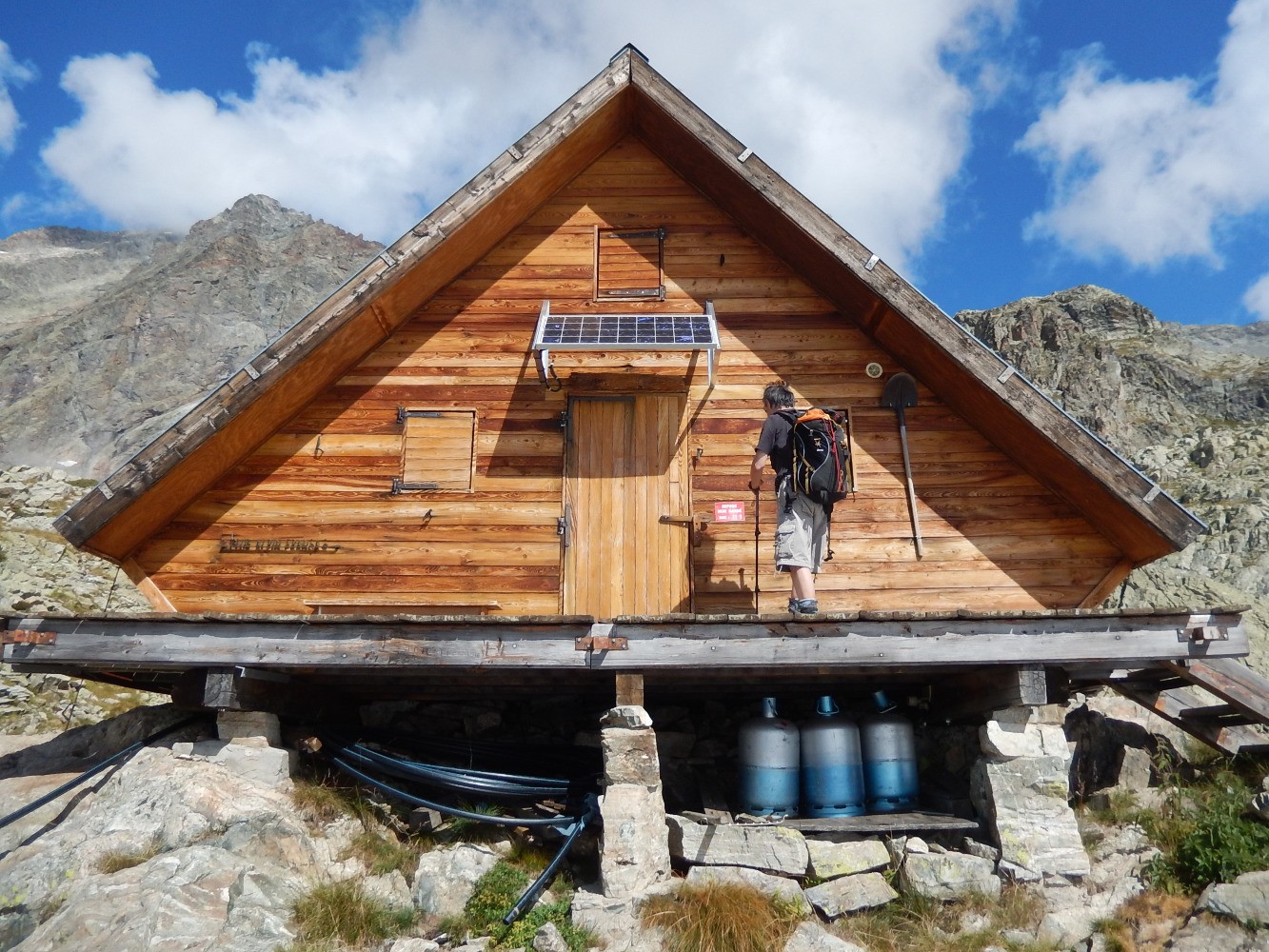 Refuge bivouac de Chalance