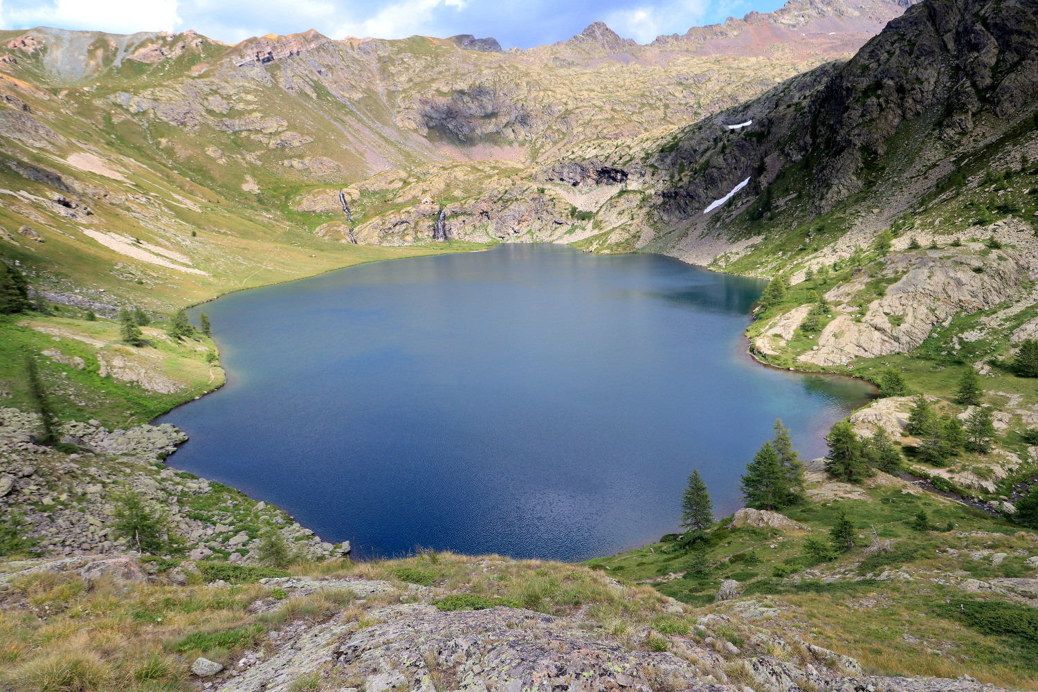 Refuge de Vens par les pas de la Croix Blanche et de  Morgon depuis le Pra