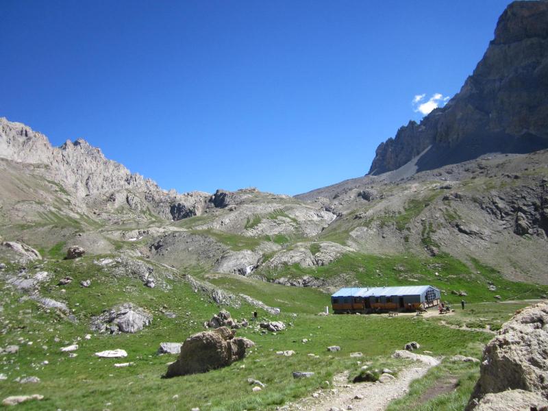 refuge de Chambeyron