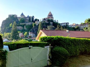 Retour à Saint-Paul-en-Cornillon et son château