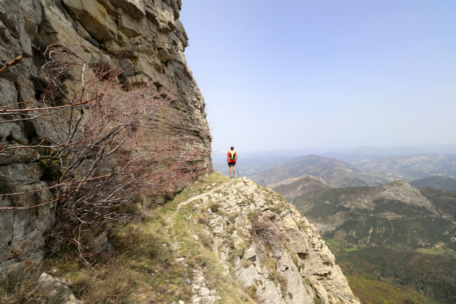 Roche courbe, Veyou, Signal par le passage de Picourère