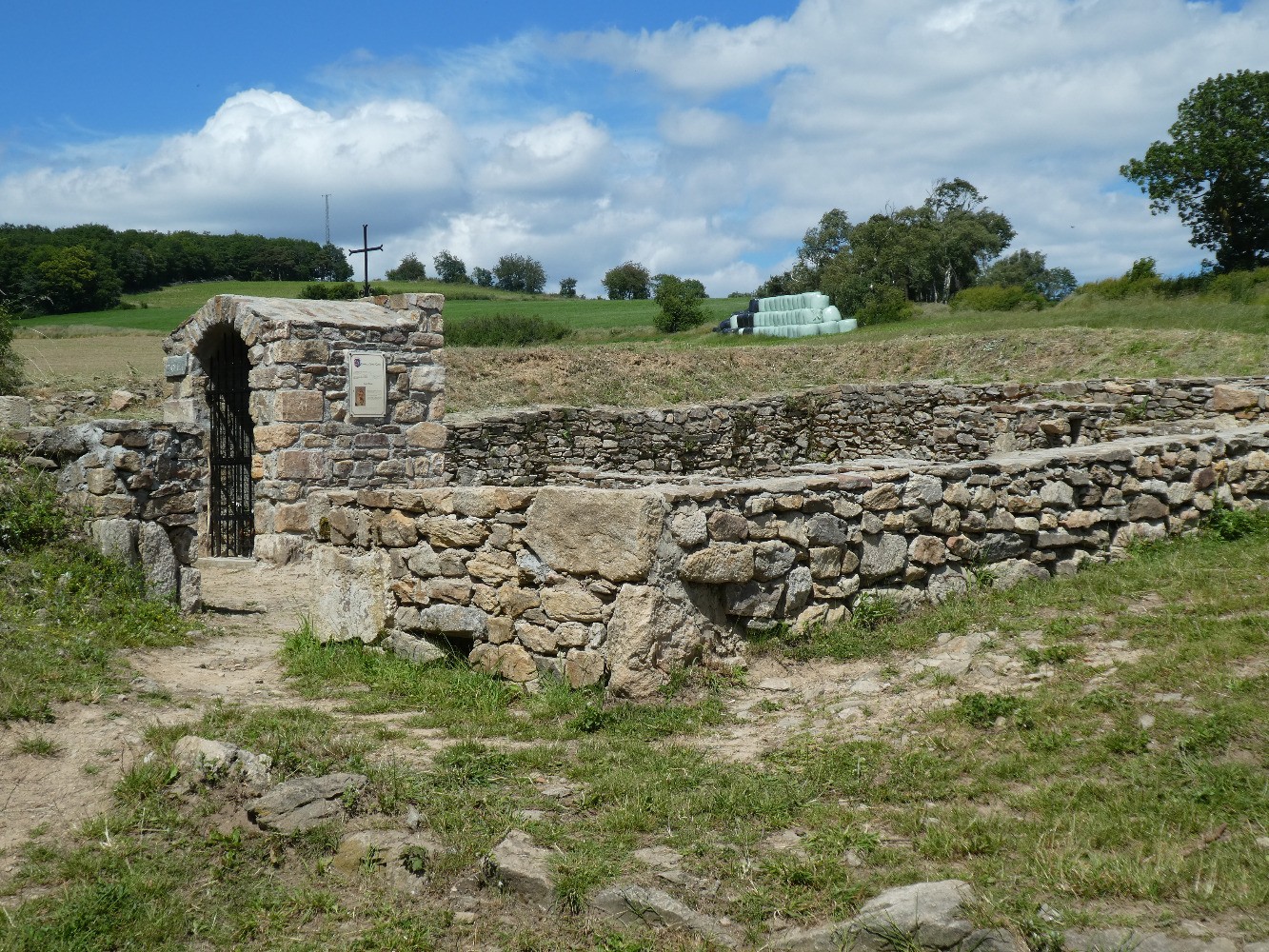 Ruines de la chapelle Saint-Clair