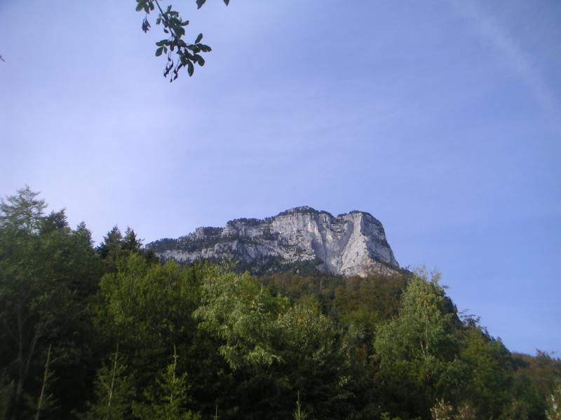 Sous le sommet