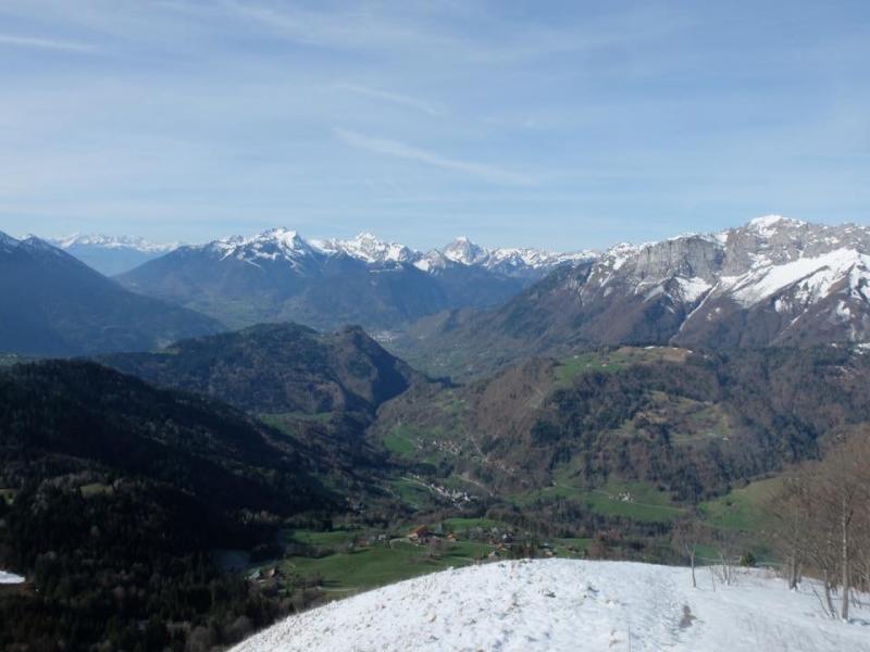 Sur la longue croupe du Sulens