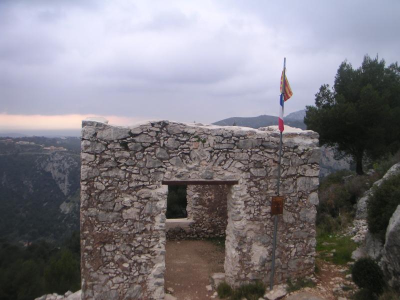 sentier des bornes