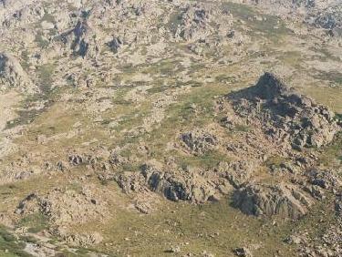 Le refuge au pied du Cinto