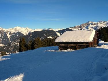 Soleil rasant au-dessus de Planay