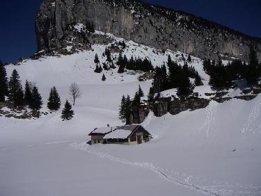 cabane de l&apos;alpette