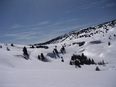 vers la croix de l'alpe