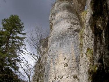 Paysage au pied des falaises3