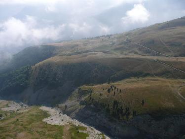 Descente rapide vers les Alpages de Bachilianne