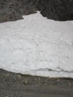 mur de neige en bord de piste