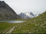 Lac du Goleon avec vue sur la Meije