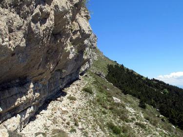 Le long de l&apos;arête sud.