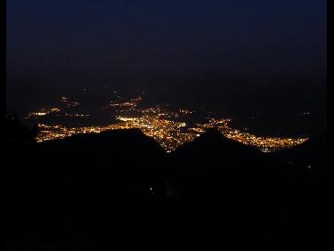 Grenoble dans la nuit