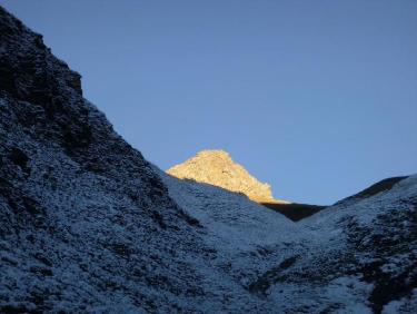 Les plus hauts sommets sont déjà au soleil