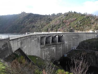 Le barrage de Grangent