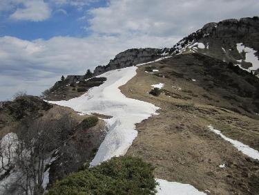reste du mur de neige au col