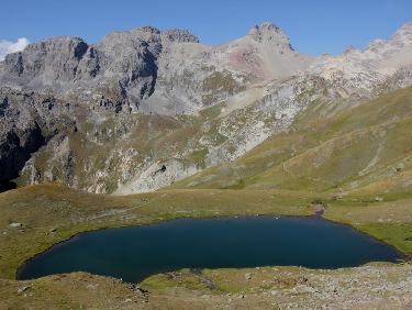 Lac à l'est du Lac des Crouserocs