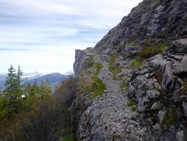 Joli sentier au nord