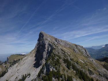 Sommet en aileron de requin, le Grand Som 