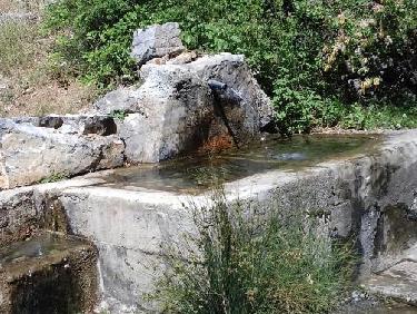 Fontaine des Hautes-Baties