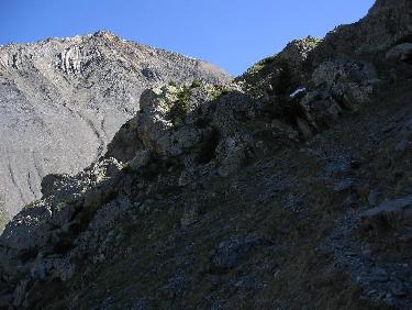 Dans le franchissement des barres