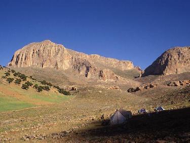 Bivouac à Imidar dans le haut Atlas Central