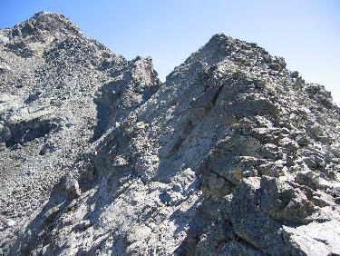 cheminement rocailleux