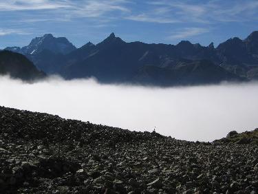 Brume matinale au dessus de la vallée