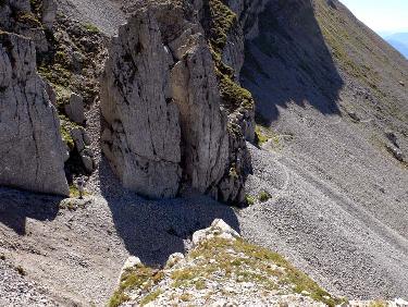 Sur le sentier du tour de l&apos;Obiou