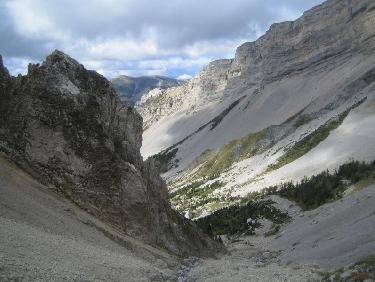 Regard en arrière depuis le haut du pierrier