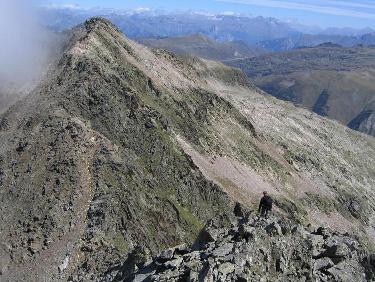 Début de la descente du pic des Eustaches
