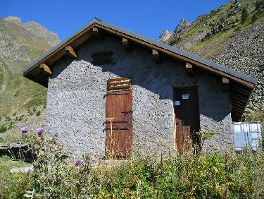 Cabane des Chalanches