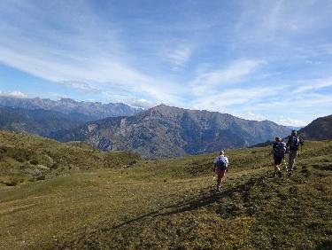 Sous Roche Folle, avec, devant nous, le Blayeul