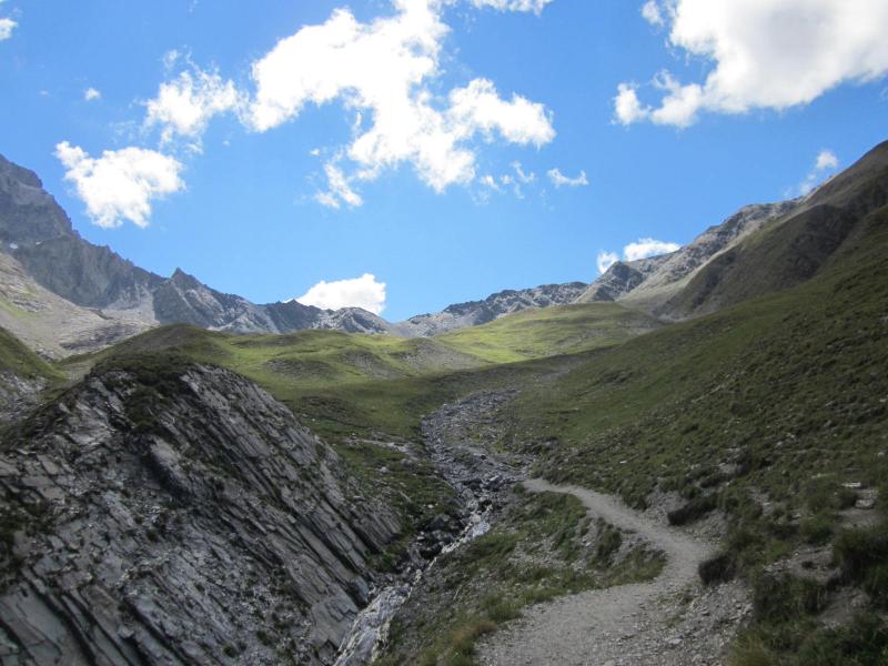 sous le lac