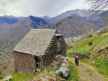 Sublime hameau de San Joan de Toran
