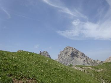 Sur la crÃªte du Vallon, avec la tÃªte et le roc de Garnesier en second plan