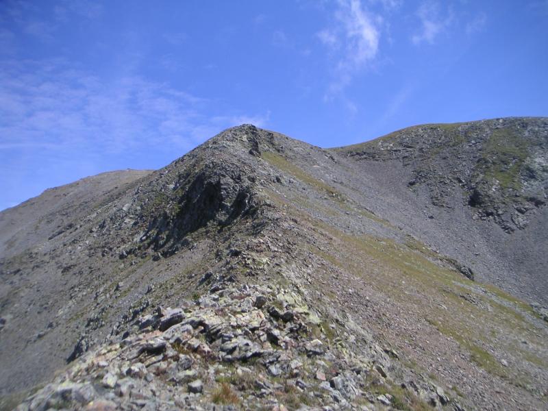 sur l'arête