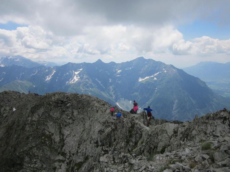 sur l'arête