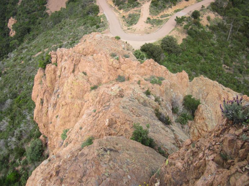 sur la crête du Pic St Barthélémy