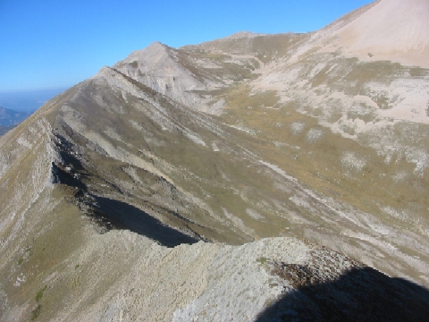 Tête des vautes et col du Charnier