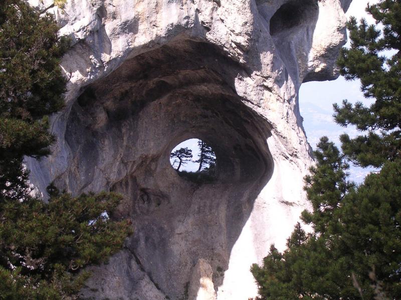 Tour Percée, Une fenêtre sur la vallée...