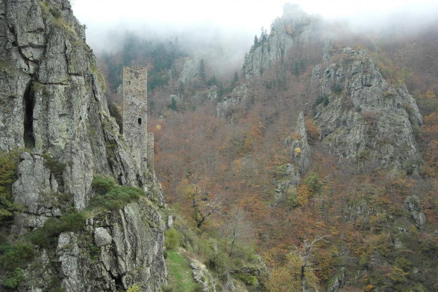 Tours de Borne