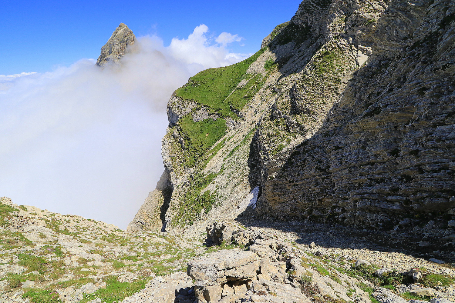 Tête de Garnesier depuis La Jarjatte par le col de Corps et la face NW, retour par le pas de l'Ane